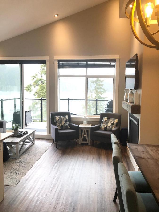Sandy Feet Retreat Port Renfrew- Oceanfront 2Br Modern Cottage Zewnętrze zdjęcie